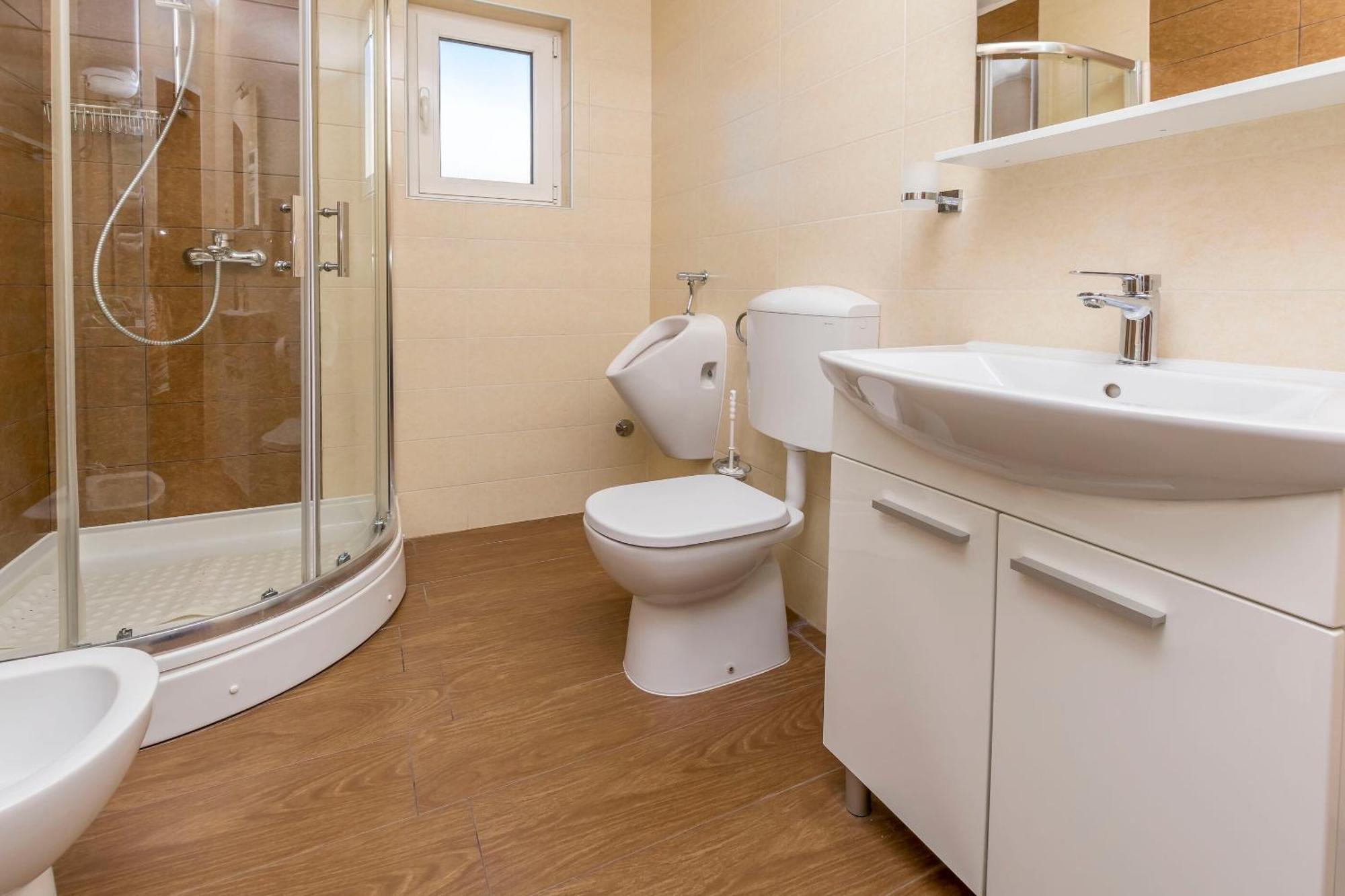 Apartment Jelena Primosten Bagian luar foto